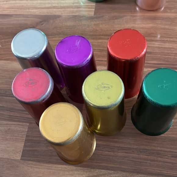 Sunburst cups and pitchers - Picture 6 of 9